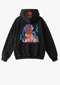 Hoodie bordado con figura femenina colorida y rosa roja en la capucha
